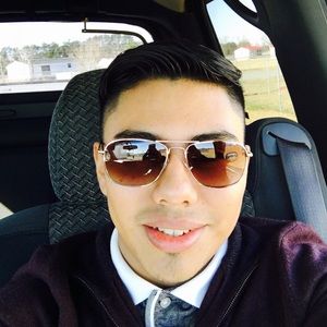 Meet your Posher, Fernando